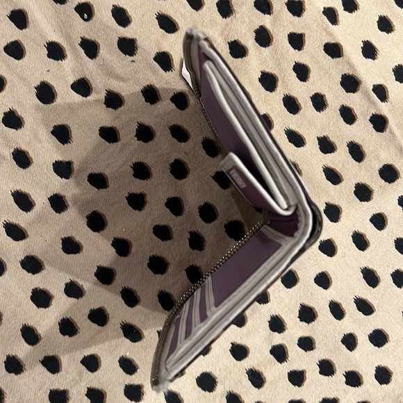 Vintage Coach small white leather wallet - Picture 5 of 6